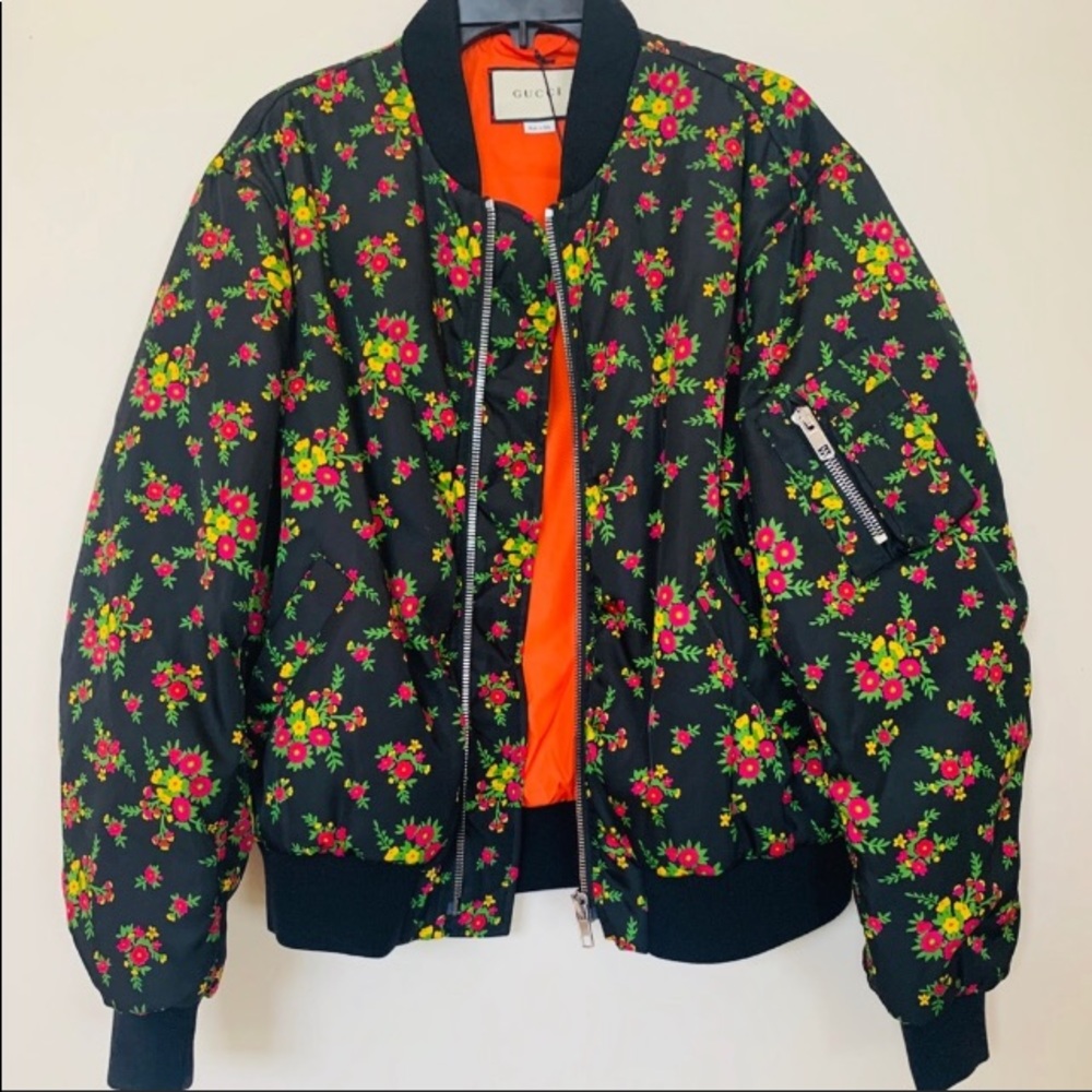 Gucci bouquet on velvet black graphite